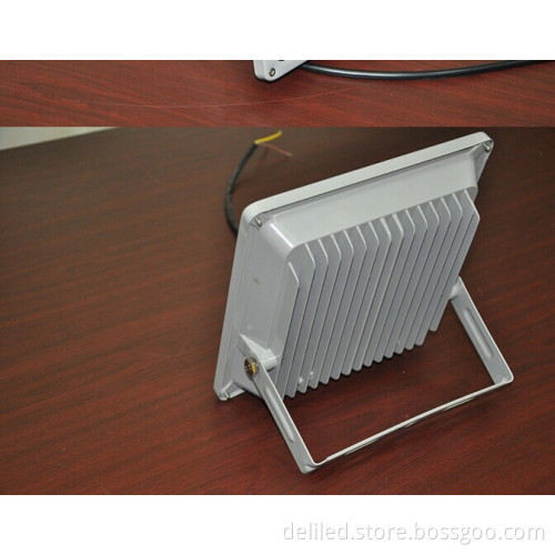 Outdoor Ultra Thin Epistar IP66 30W LED Flood Light